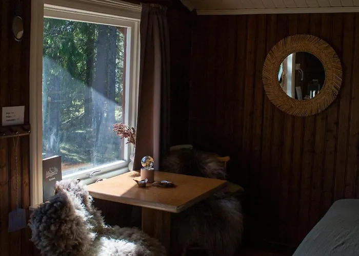 Kemping Cosy Cabin Without Running Water And Electricity *